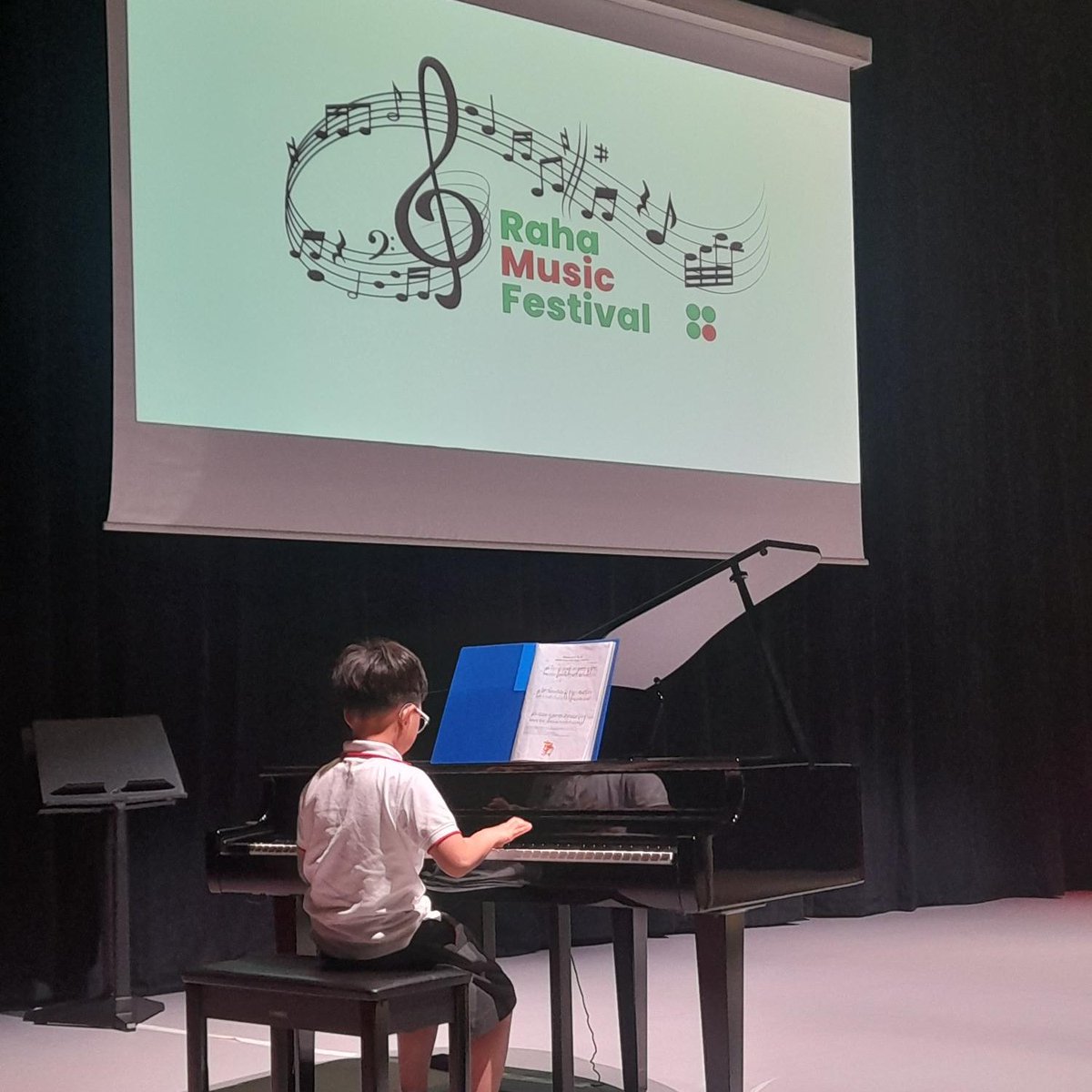 RISAbuDhabiKCC's tweet photo. Day 1 of the inaugural #RahaMusicFestival has commenced! Well done to our incredibly talented PYP students playing Mozart's 'Minuet in C'.

#rahamusic #beyondraha #proudlytaaleem 🎹🎼 https://t.co/VrZW05EVq7