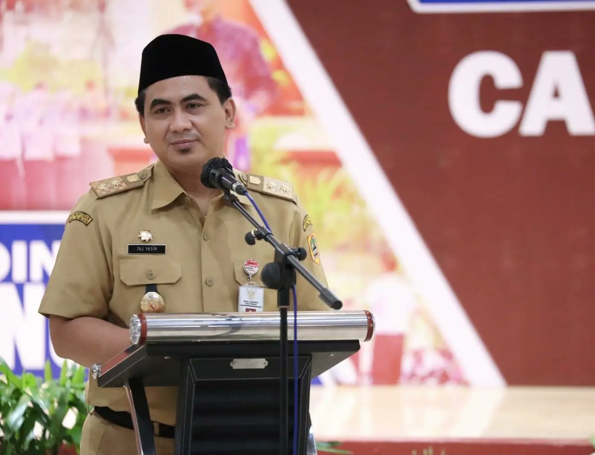 TajYasinMZ's tweet photo. Dalam pembukaan Latsar CPNS di BPSDMD Prov Jateng 2023 sebanyak 1.681 peserta yang terdiri dari dua kelompok yaitu klasikal 338 orang dan 1.343 orang via daring. https://t.co/ZbeHtEmuS7