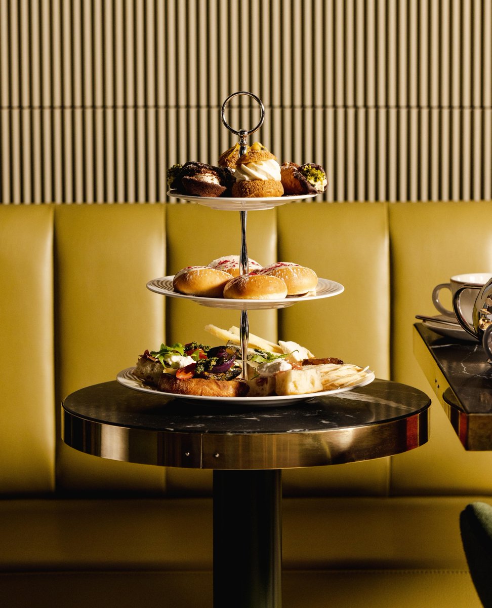 BatterseaPwrStn's tweet photo. Enjoy three tiers of Italian Afternoon Tea at the newly-opened TOZI Grand Cafe on Electric Boulevard everyday from 3-5pm. Buon appetito! ☕🍰
Book now > https://t.co/LJ88qpken2
#BatterseaPowerStation #TOZIGrandCafe #TOZI #AfternoonTea https://t.co/Q6CimhWPhV
