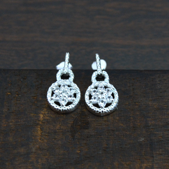 MothersJewels's tweet image. 😍Sale Flat 50% Off😲
 Natural Tiny Cubic Zircon Gemstone Fancy Stud Earring, 925 White Bridal Earring For Women😍

Visit Store: etsy.com/in-en/listing/…

#cubiczirocon #gemstonestuds #roundstuds #round #bluetopazstuds #gemstonerings #naturalstonejewelry #gemstonering