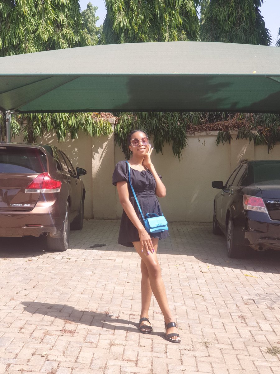 debobierika's tweet photo. 2023 ! 
#AbujaTwitterCommunity #abujamodel #contentcreator #HarryandMeghanExposed # https://t.co/C2hxGWZKJr