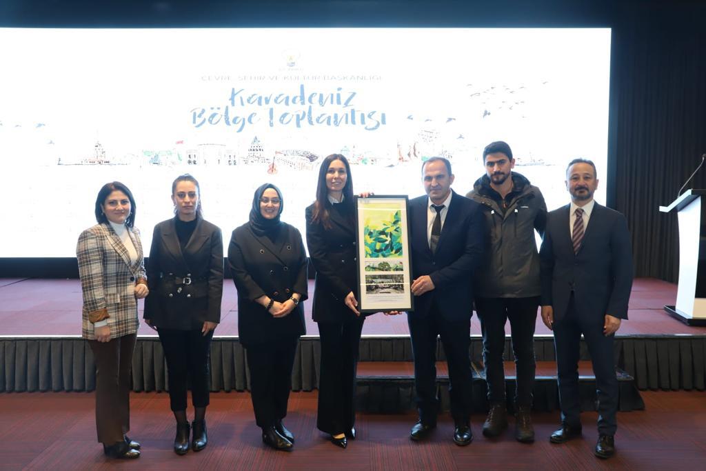 Çevre, Şehir ve Kültür Başkanımız Çiğdem Karaarslan ve Karedeniz bölge sorumlumuz Serpil Yılmaz   başkanlığında, karadeniz bölgesi 3 kademe il birim başkanlarımızın katılımlarıyla toplantımızı yaptık. Ülkemiz ve halkımız için hayırlara vesile olması dileğiyle