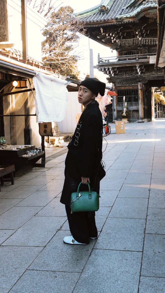 dambosound's tweet photo. 本日無事に、
成人式を迎えることが出来ました!🕊
#成人式 #dambosound https://t.co/kcMfO0Jmt7