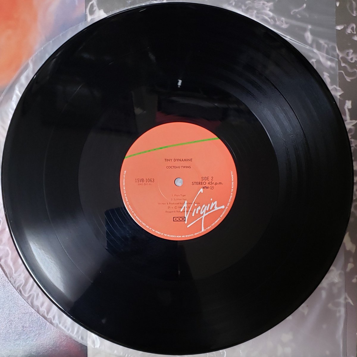 sexyedamurajap1's tweet photo. #COCTEAUTWINS
#TINYDYNAMINE
#コクトーツインズ
#pinkorangered
#ribbedandveined
#plaintiger
#sultitanitan
#あばらと血管
#ElizabethFraser
#RobinGuthrie
#WillHeggie
#SimonRaymonde
#エリザベスフレイザー
#Shoegazer
#Shoegazing
#Dreampop
#シューゲイザー
#vinyl
#12inch
#45rpm
#beatboom! https://t.co/v05xHpmTWW