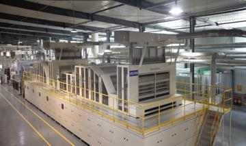 スパンレース不織布製造工場