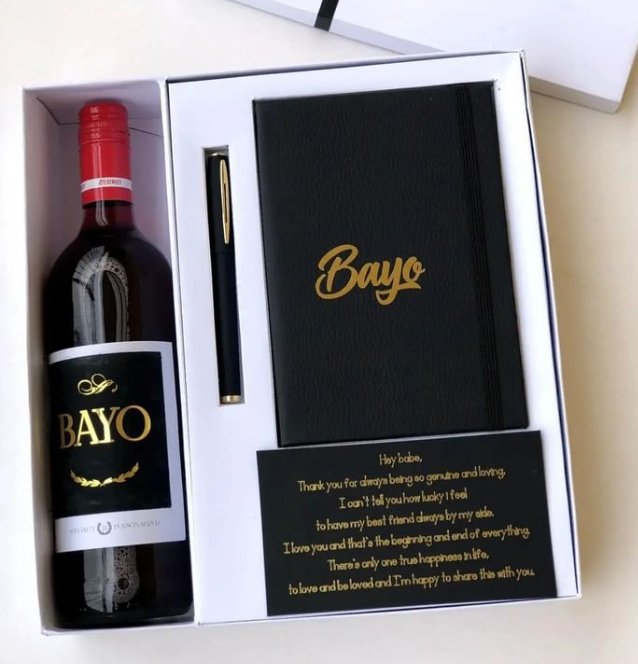 OloriFade1's tweet image. We are open for bookings @ O'SURPRISE for any kind of surprise and customize gift items!
Luxury surprise company known for creating exceptional memories with super expressions🎉🎁🎈
Wa.me/08138582004
@AkureWhatsup @Akurebizvendors @Akureevents