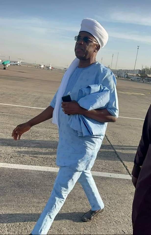 king_analyst's tweet photo. BREAKING:💥

The Lion Of The Niger Delta, Rt Hon Chibuike Ameachi Arrives Yola, Adamawa State For Asiwaju Bola Tinubu's Presidential Campaign. 

CRA Is 100% For BAT, Adamawa State Ready . https://t.co/WgJ4Qy0mMo