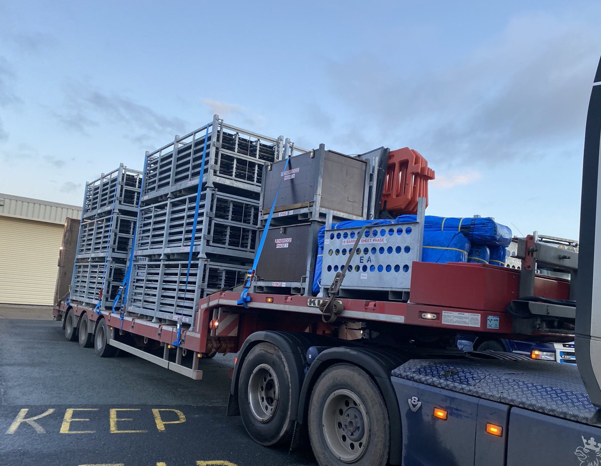 Katharine Smith (@katkinsmith) on Twitter photo Iām currently National Flood Duty Manager. Arrived at office to see these barriers and plant ready to go to Ironbridge today to keep residents safe #flood ā¦<a href="/EnvAgency/">Environment Agency</a>ā© Iām currently National Flood Duty Manager. Arrived at office to see these barriers and plant ready to go to Ironbridge today to keep residents safe #flood ā¦<a href="/EnvAgency/">Environment Agency</a>ā©