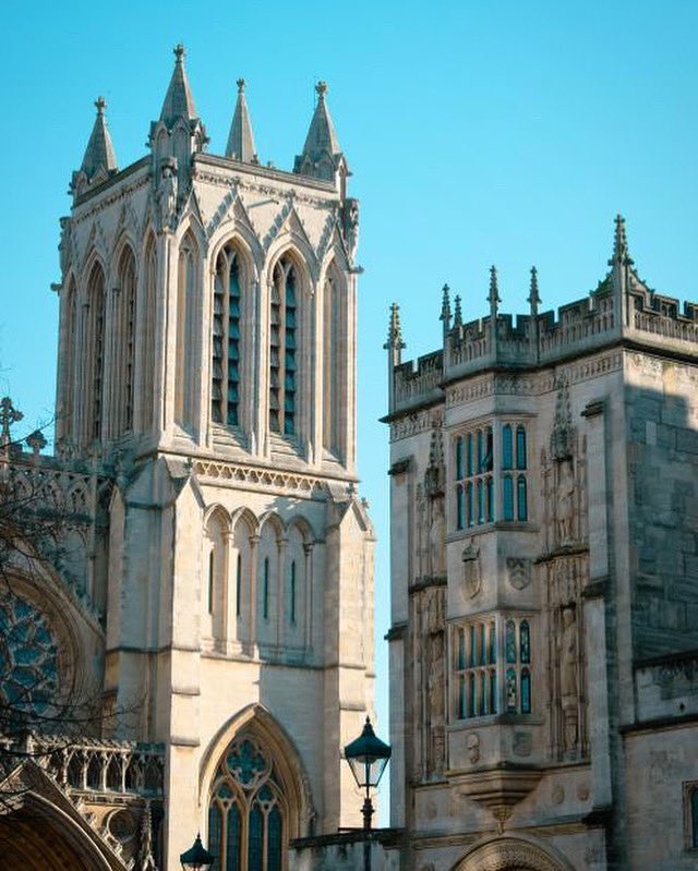 BristolCathedra's tweet photo. Quiet Cathedral

We would like to invite you to Bristol Cathedral for a moment of peace and stillness in the busyness of the day.

Every Monday, between 1.00pm and 2.00pm

📸: @nagerefinnej https://t.co/3wgCbL5JbY
