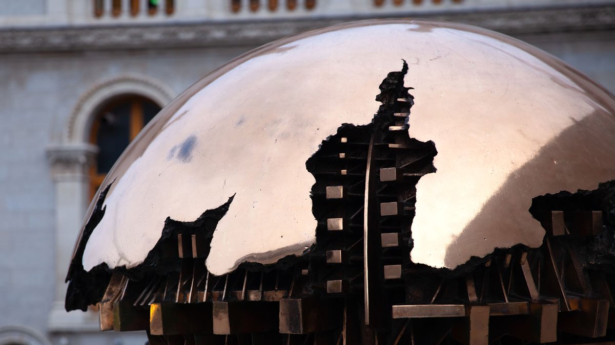 Transformer dine koordinater - ny webapplikation til hurtigt at omregne mellem aktuelle og historiske koordinater i danske, grønlandske og internationale koordinatsystemer.
dataforsyningen.dk/news/4827
#sdfi