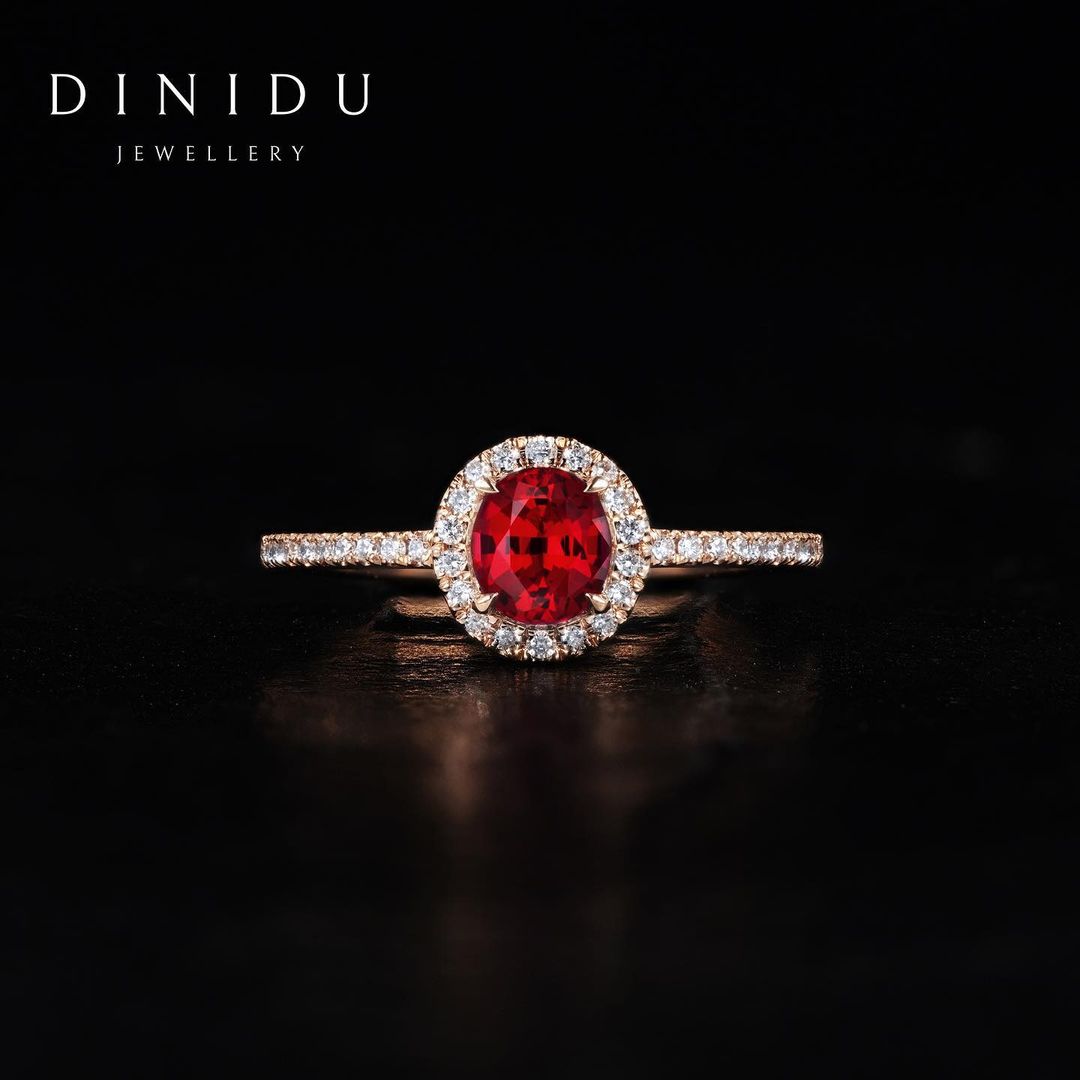 Moulded like the eyes of fire of an omnipotent goddess, the Oval-shaped Ruby and Round Brilliant Diamonds Rose Gold Ring will enchant you with desire and longing.

#DreamInDiniduJewellery
#jewellerydesigner #jewelleryartisan #highjewellery #highendjewelery #lka #srilanka #colombo