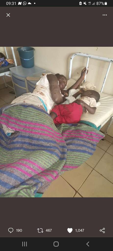 SLmore08's tweet photo. @daddyhope Mhuri yeZimbabwe iri kutanda #BOTSO #FreeWiwa https://t.co/8G80UYER0H