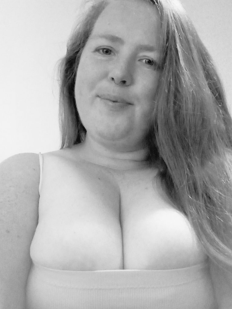 NaughtyKeira's tweet photo. Free trials still available on my exclusive kink friendly onlyfans subscribe while you can! https://t.co/CUylBwb1Rv #onlyfans #onlyfanspromo #onlyfanspromotion #onlyfansgirl #onlyfansmodel #onlyfansbbw #onlyfanssluts #onlyfanscreator #onlyfansuk #bbw #kink #Curvy_Girl https://t.co/CGV1jgMHjD