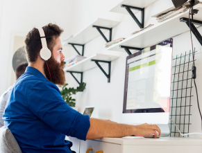 Solution métiers éditeur de logiciels et société de services informatique bcrm.tech/esn #CRM #Abonnement #ESN
