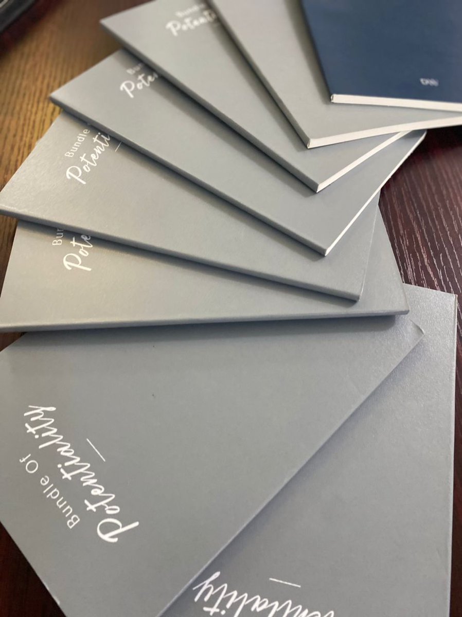 88PrintsNG's tweet photo. Monday, A good day to have a good day.
May your Monday be as neat and smooth as our notepads π
Send us a dm to place your order.
#88prints #printing #monday #mondaymotivation
#notepadprinting #printingservice https://t.co/nFXUI1vOLc