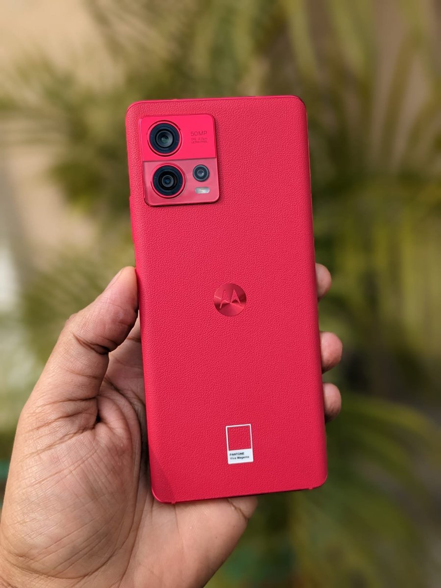 stufflistings's tweet photo. Today, @stylelistings and I are giving away this super awesome #motorolaedge30fusion #Pantone #VivaMagenta to you😍
To win
1. Retweet using #MotoEdge30FusionVivaMagenta #MotorolaXPantoneColourOf2023 #motoxstylelistings #motoxstufflistings
2. Answer some questions
Happy winning❤️ https://t.co/eI0ewaZbYE