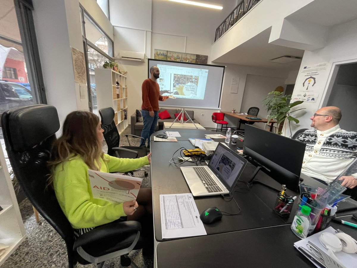 RTransformeu's tweet photo. 5th workshop, on January 5th from AID, in the offices of the organization. 
The participants learned about the limitations and prejudices that the Roma people are facing, in the education field and access!
https://t.co/SsuATrsyck
#Rtransform #KA3 #Erasmus #RomaRights #Romapeople https://t.co/Y9EAfc9Yhq