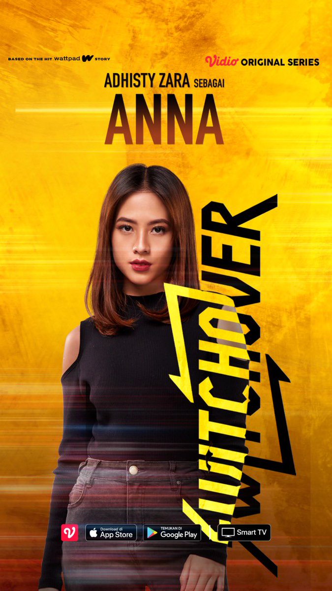 vidio's tweet photo. Merubah kepribadiannya dari kalem jadi sangar, Anna (@zaraadhsty) masuk geng motor Griffin untuk mencari pembunuh ayahnya!

Nonton Vidio Original Series: Switchover, episode baru setiap Sabtu, hanya di Vidio!

#SemuaAdaDiVidio https://t.co/7pu4S7mVNP