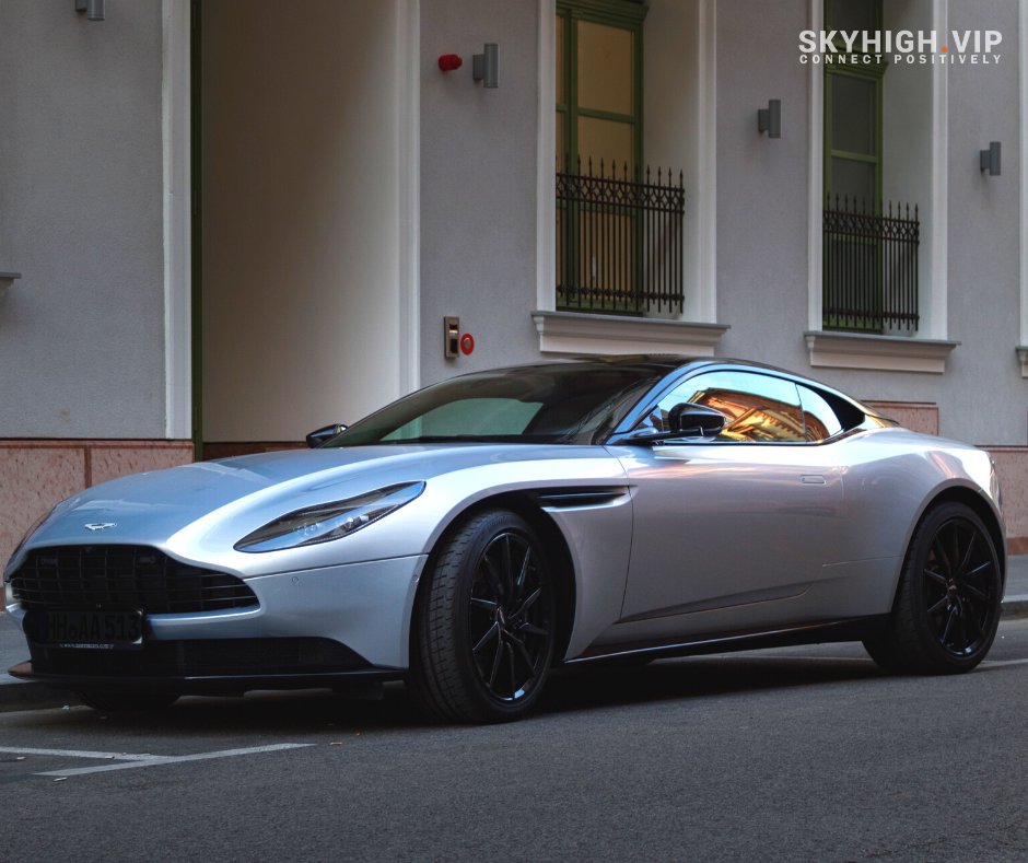 skyhigh_vip's tweet photo. Love to drive this Aston Martin ? We believe that everyone has their personal taste in a #luxurycar that you want to drive anywhere. Contact our concierge team to arrange your favorite luxury car at your destination➡️https://t.co/nrPtJnNoMN

#SkyhighVip #AstonMartin #Monday https://t.co/i3NUKzfb4F
