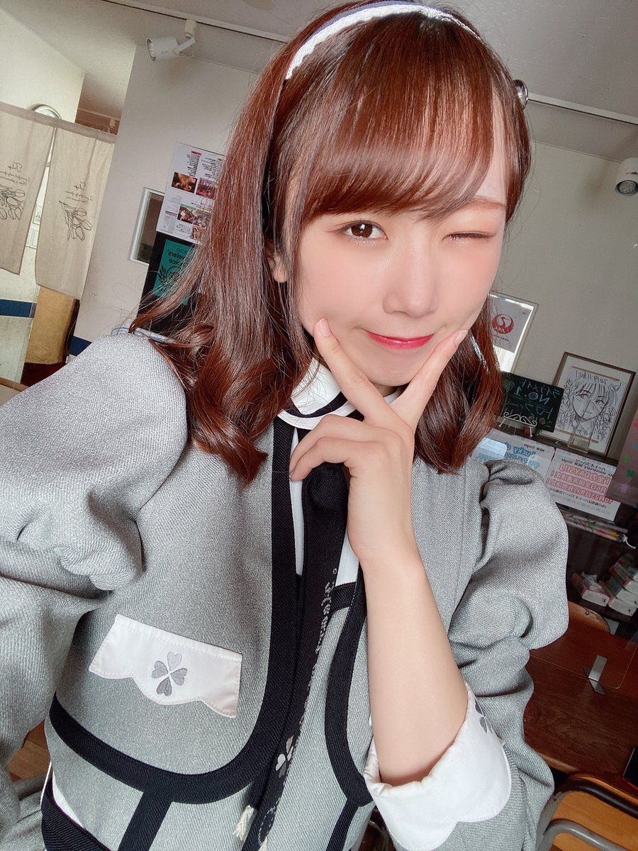 HOH_azurinrin's tweet image. 新年なので！自己紹介します🧸✨

ハートオブハーツでお給仕してます
「あずにゃん」です❗️

メイドの魔法にかかって8年目🧙

今年はフォロワーさんのうち100人と
初めましてすることが目標です❗️

フォロワー1万人も目標です🌸

メイドさんも募集中です☺️
拡散、フォローお願いします♪