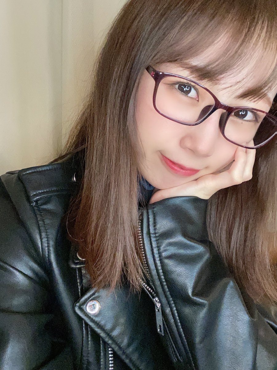 HOH_azurinrin's tweet image. 新年なので！自己紹介します🧸✨

ハートオブハーツでお給仕してます
「あずにゃん」です❗️

メイドの魔法にかかって8年目🧙

今年はフォロワーさんのうち100人と
初めましてすることが目標です❗️

フォロワー1万人も目標です🌸

メイドさんも募集中です☺️
拡散、フォローお願いします♪