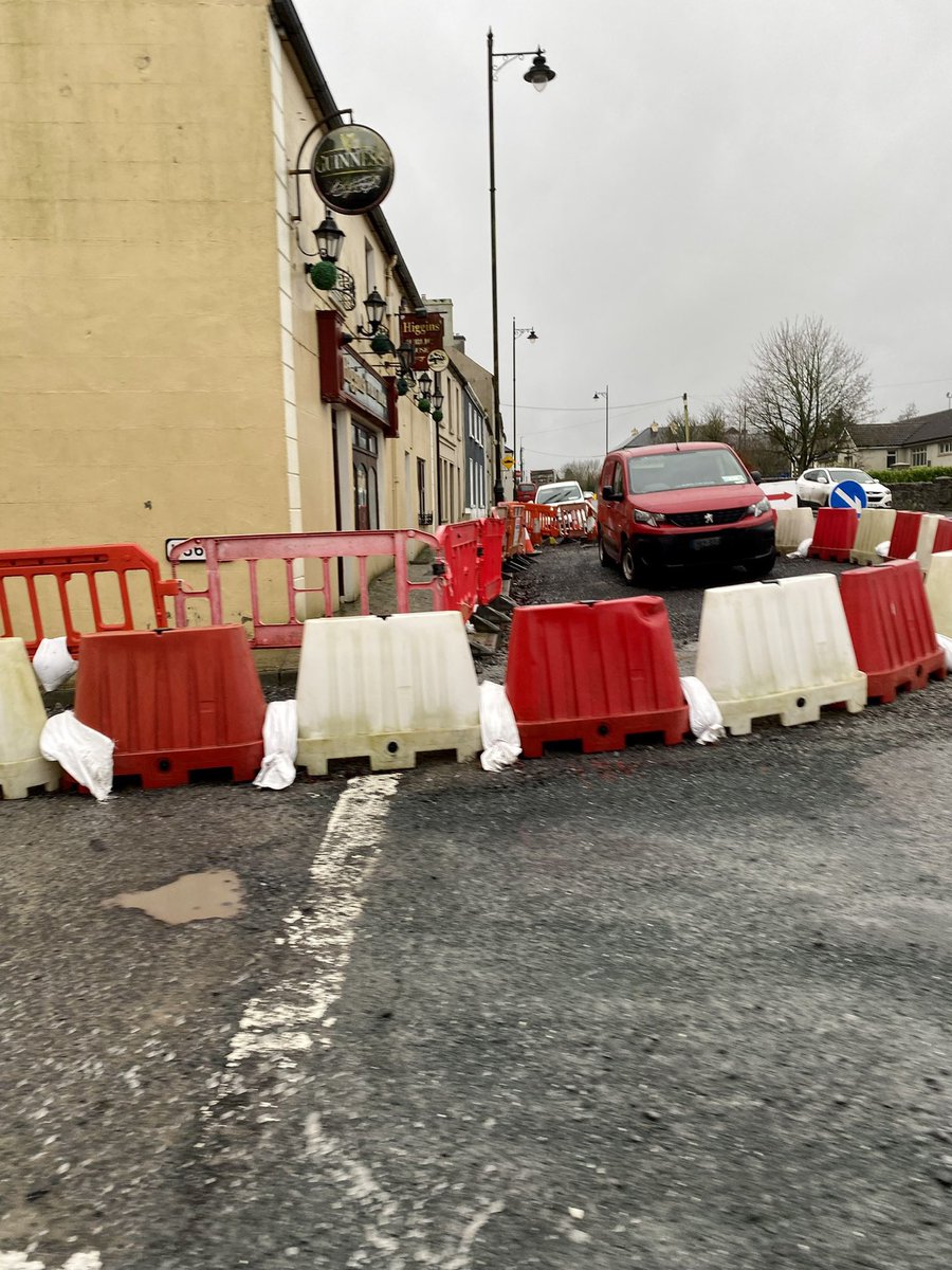 FARCICAL scenes here in our village. <a href="/roscommoncoco/">Roscommon County Council</a> have left such a mess in front of residents homes. It’s over 3 months since <a href="/ClaireKerrane/">Claire Kerrane TD</a> raised this issue. Residents now park INSIDE the barriers as there is no place left to park. It’s terribly disrespectful to us all #mad