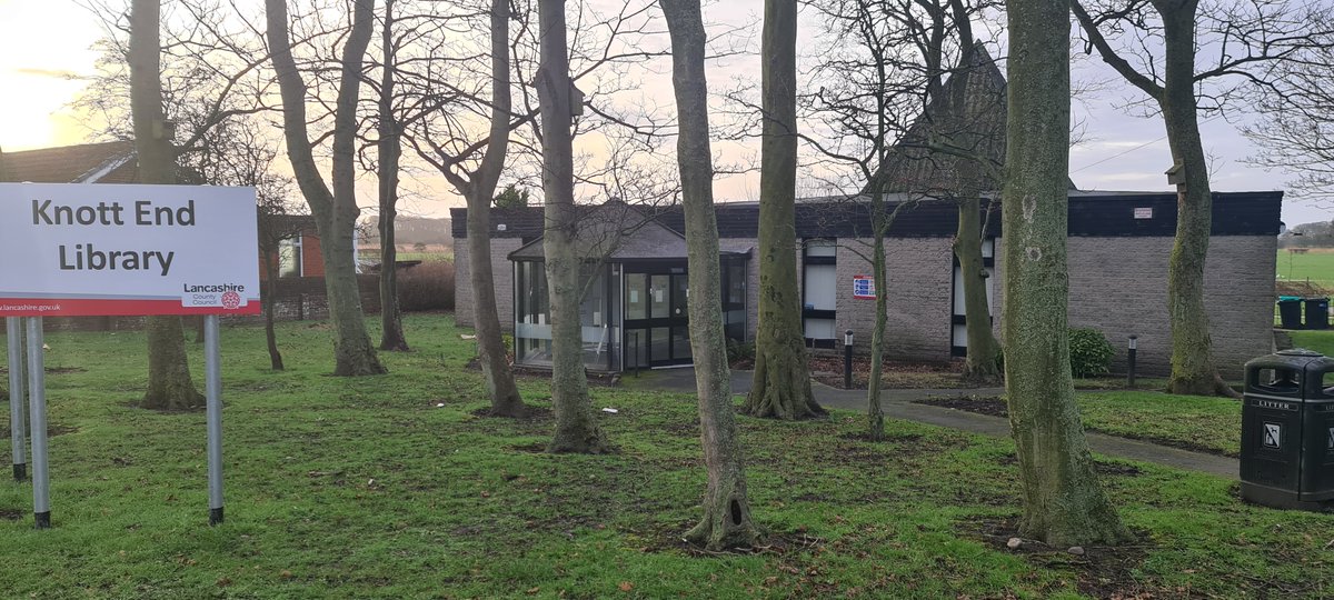 LancsLibraries's tweet image. We are recruiting a Library Officer for #KnottEndLibrary
You will:
✔️ be a strong leader
✔️ have a love for reading
✔️ have excellent communication, digital skills and be able to deliver a customer focused service #LancsCCJobs #jobs #LibraryJobs …asfaukgovprod1.fa.ocs.oraclecloud.com/hcmUI/Candidat… #Wyre