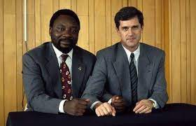 Koos de la Rey tweet media