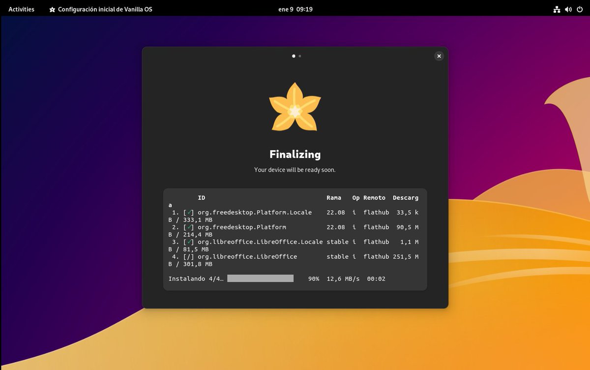 JuanAlGr's tweet image. Por aquí probando #VanillaOS, este sistema inmutable del que todos hablan ahora. Acabando de actualizar