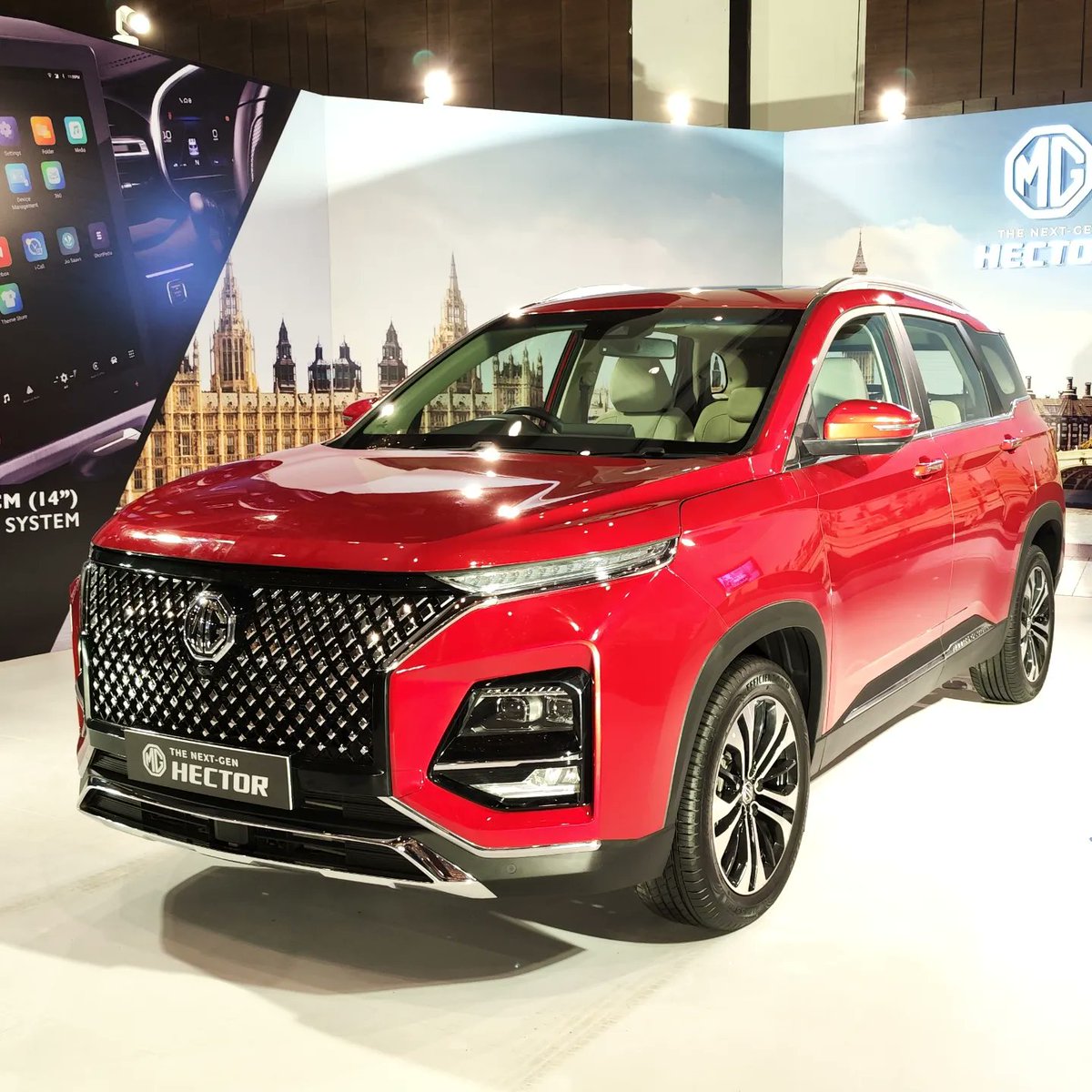 techbharat's tweet photo. This is the all new MG Hector 2023 SUV
@MGMotorIn
#mghector #mg #mghector2023 #suv #techbharat #mghector #hectorcvt #suvsofinstagram #hectorlovers #loveforsuvs #mghectorcvt #suv #turnindicator #led #newmghector #hectorfacelift #2023hector https://t.co/akVS8x3j3g