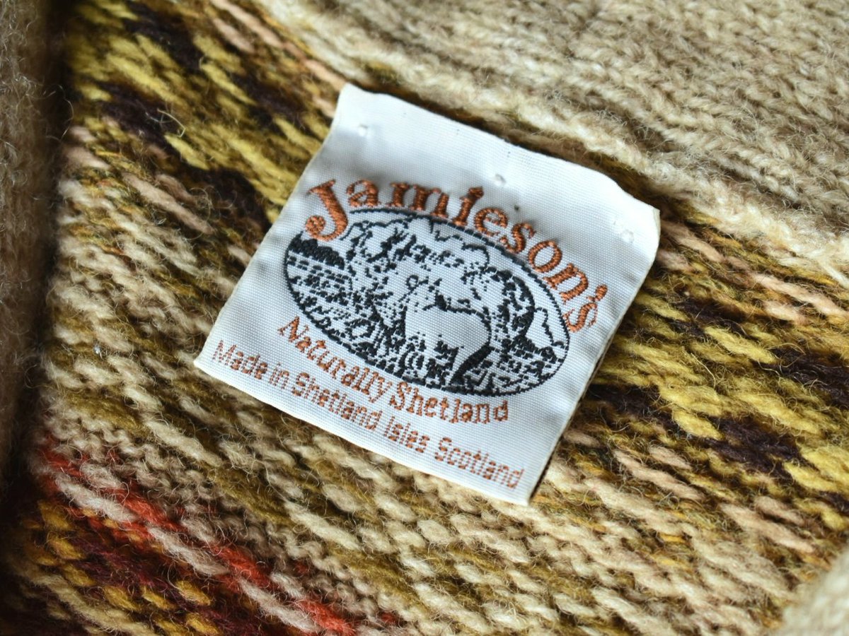 Rinceaux1's tweet photo. 【 used 】Jamieson's
knit cardigan (?) MULTI
#rinceaux
#knitsweater
#knitcardigan
#jamiesons
#ランソー
#ジャミーソンズ
#古着ニット
#柄ニット
#柄カーディガン
#ベージュニット
#ベージュガーディガン
#古着通販
#古着ネットショップ https://t.co/nkBNPQh27m