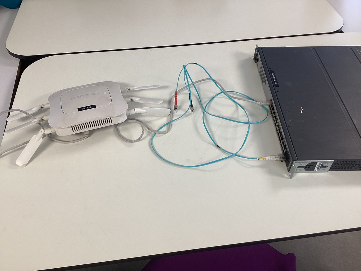 Both #BGSY5 and #BGSY10 @BedfordGirlsSch are studying networking this week. Mr Whitney, Deputy IT Manager has kindly brought some hardware to 5W today, and we took a walk to see the nearest switch in action.