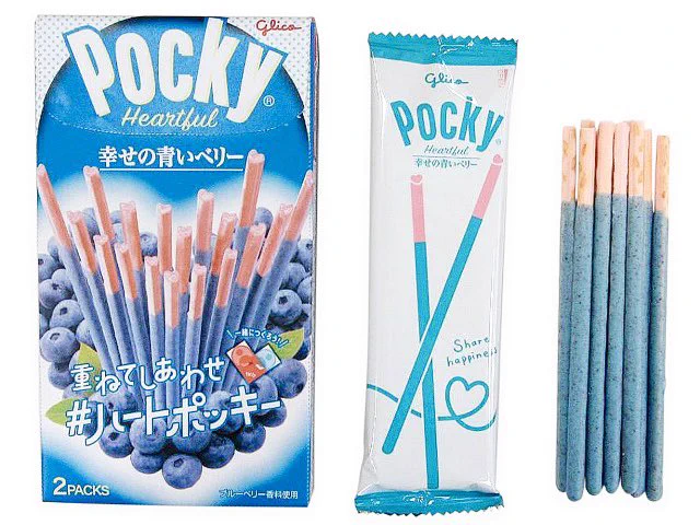 【新作】幸せを呼ぶ！？ハートの形の青いポッキーが可愛い♡