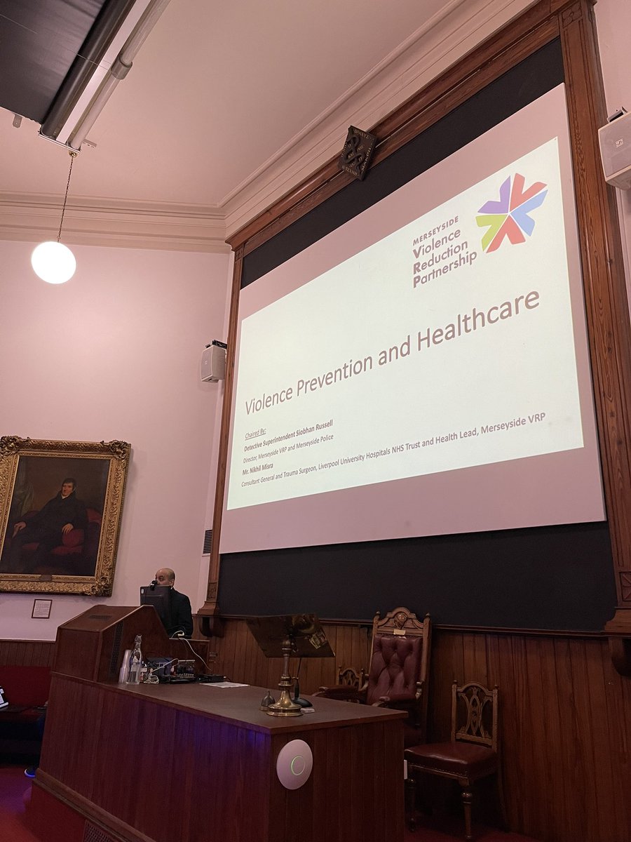 YPASLiverpool's tweet photo. Our PAC Peer Researchers are really excited to be attending & presenting today at @MerseysideVrp Violence & Healthcare Day, starting with a welcome from @NiktheSurgeon from @Knifesaversuk
#PeerActionCollective #PACMerseyside #YouthViolence #YouthVoice #forsaferfairercommunities https://t.co/QUZWg1htnU