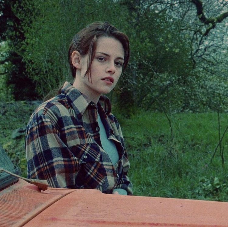zykastabiera's tweet photo. After eighteen years of being utterly ordinary, I finally found that I can shine" -Bella Swan

https://t.co/8xWJnmieBT https://t.co/Vm4m8I8Afm