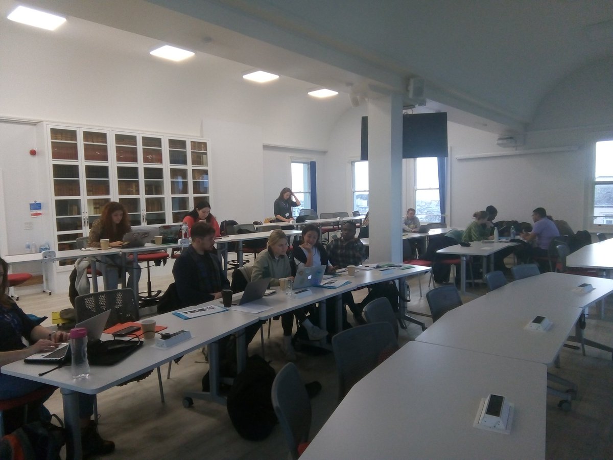 This morning we're at @JICASJSY for our 1st stakeholder panel on sustainability, planning & development. Range of stakeholders from the government & societe jersiaise. Students are in their groups forming questions based on their research #cgesinthefield @uniexecges @Korchel