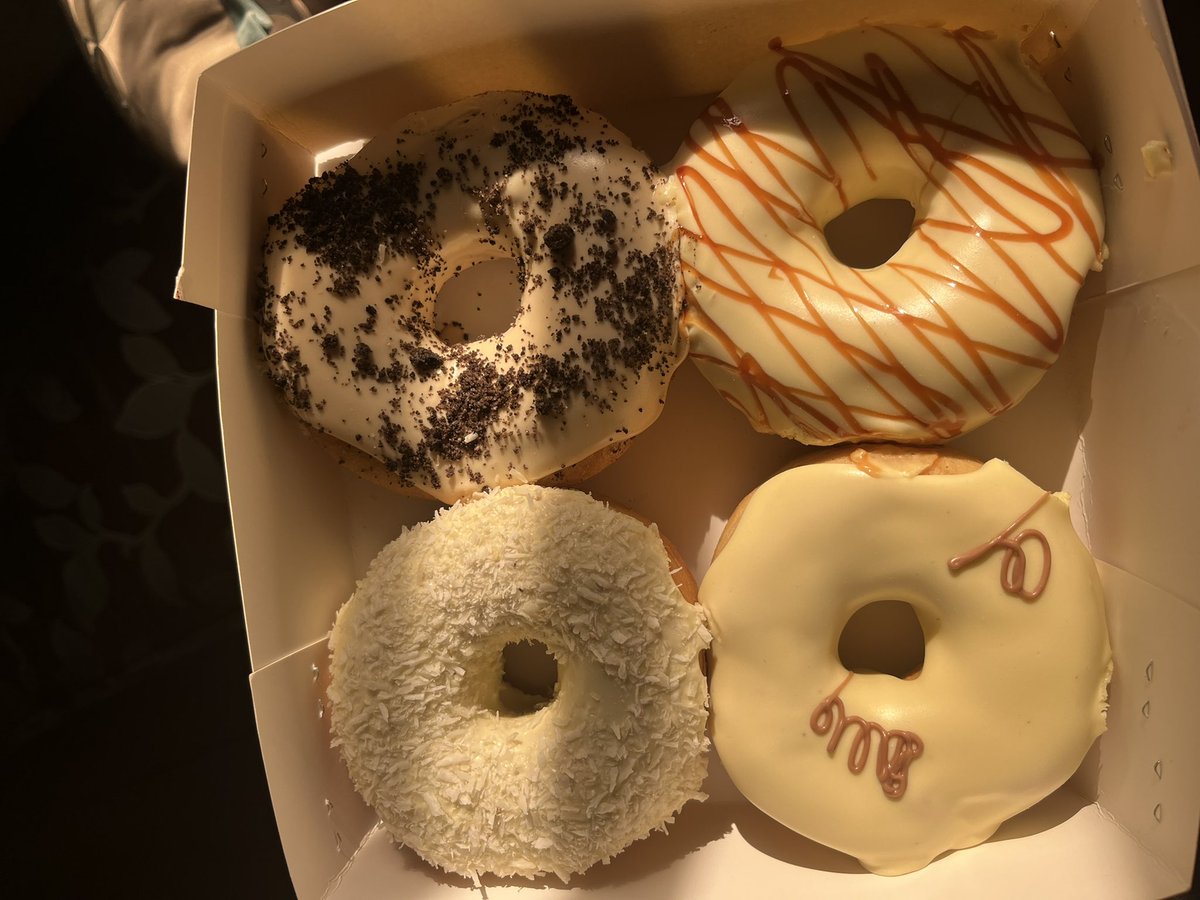 DreamDoughnut's tweet photo. Available 🍩 https://t.co/jqxPyEEI9L