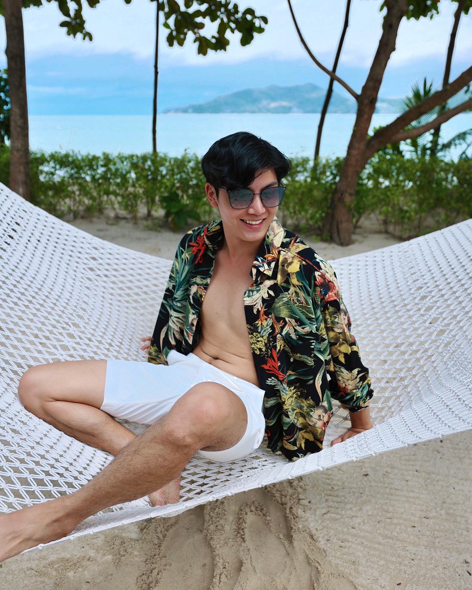 j_ratchaphonph's tweet photo. [Throwback]🤍😎
*Cool 

#jeffratchaphon https://t.co/ic1srFBIPF