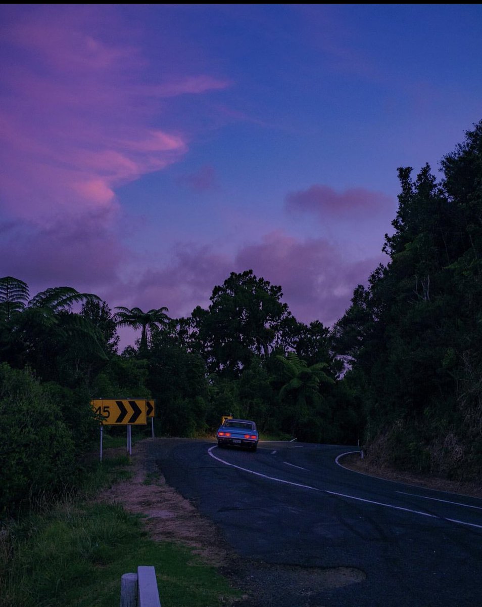 ezraleary's tweet photo. Sunset drives https://t.co/CUIkPBY2ln