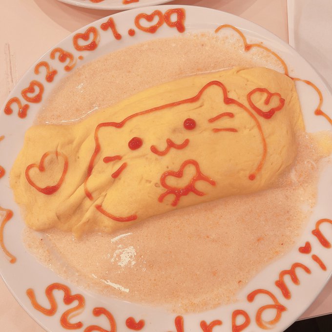 にゃんにゃんで呼ぶお店行ったにゃん 
