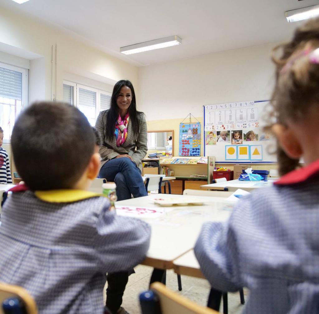 begonavillacis's tweet photo. El principal objetivo de nuestro trabajo es mejorar la vida de los vecinos

Este espacio que hemos renaturalizado junto al CEIP Zaragüeta, en Hortaleza, será el marco de bonitos recuerdos de los niños, y mayores, que lo disfrutarán

Gracias a todos los que lo habéis hecho posible https://t.co/RaF5rscpI6