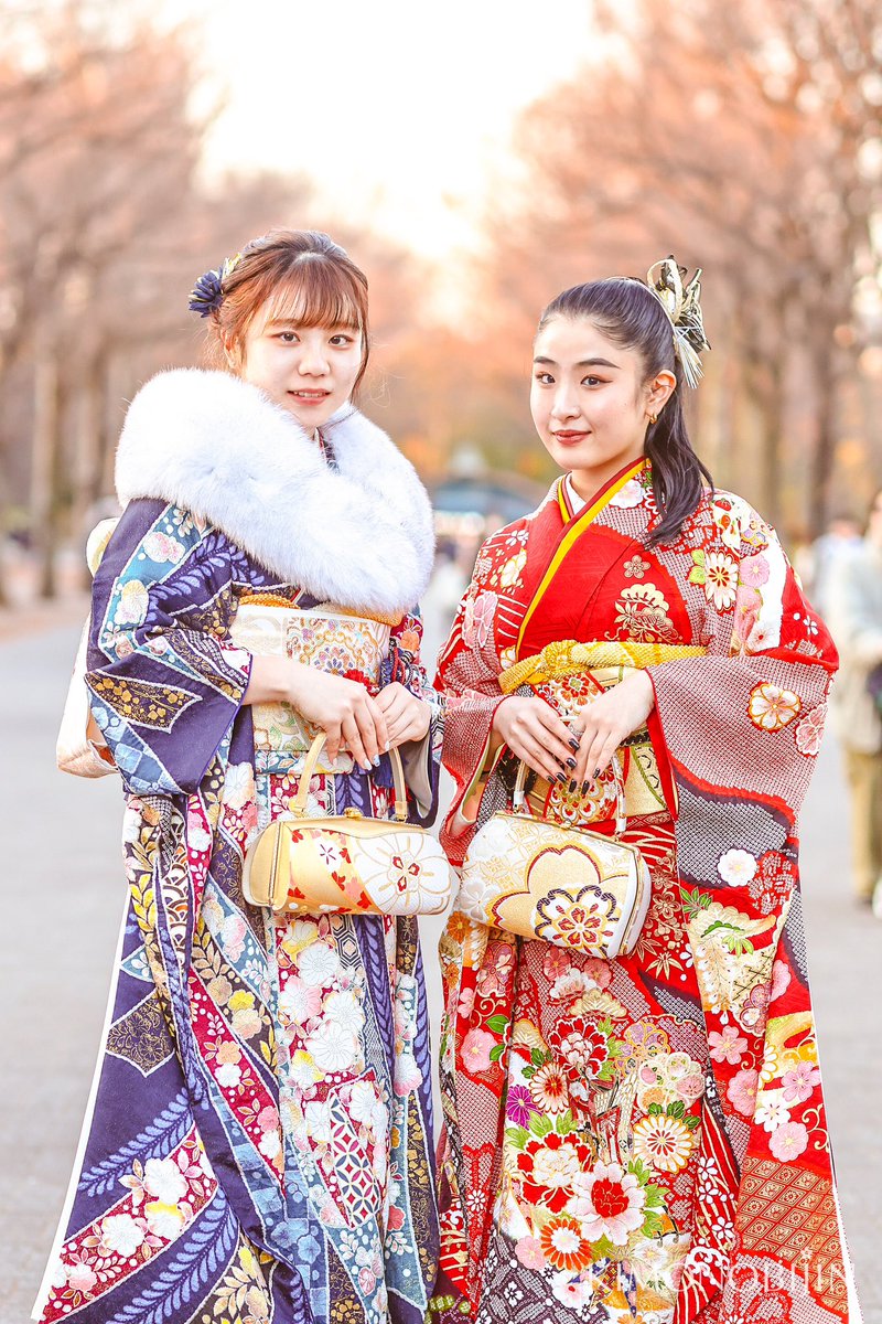 kimonomedia's tweet photo. 正統派多数♡個性もキラリ⚡️世界に一つだけの振袖コーデ👘 #はたちのつどい #渋谷区 https://t.co/2rid2GEQEV