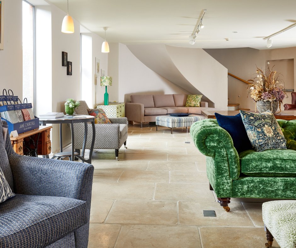 DelcorFurniture's tweet photo. The Delcor Showroom Experience ✨
Browse our superb collection of luxury sofas in an beautiful and inspiring setting, with our expert designers on hand to help you create your custom masterpiece🛋️
https://t.co/WxBQszj2BE
#delcor #delcordifference #whatwillyoucreate https://t.co/tH8zJ51LbV