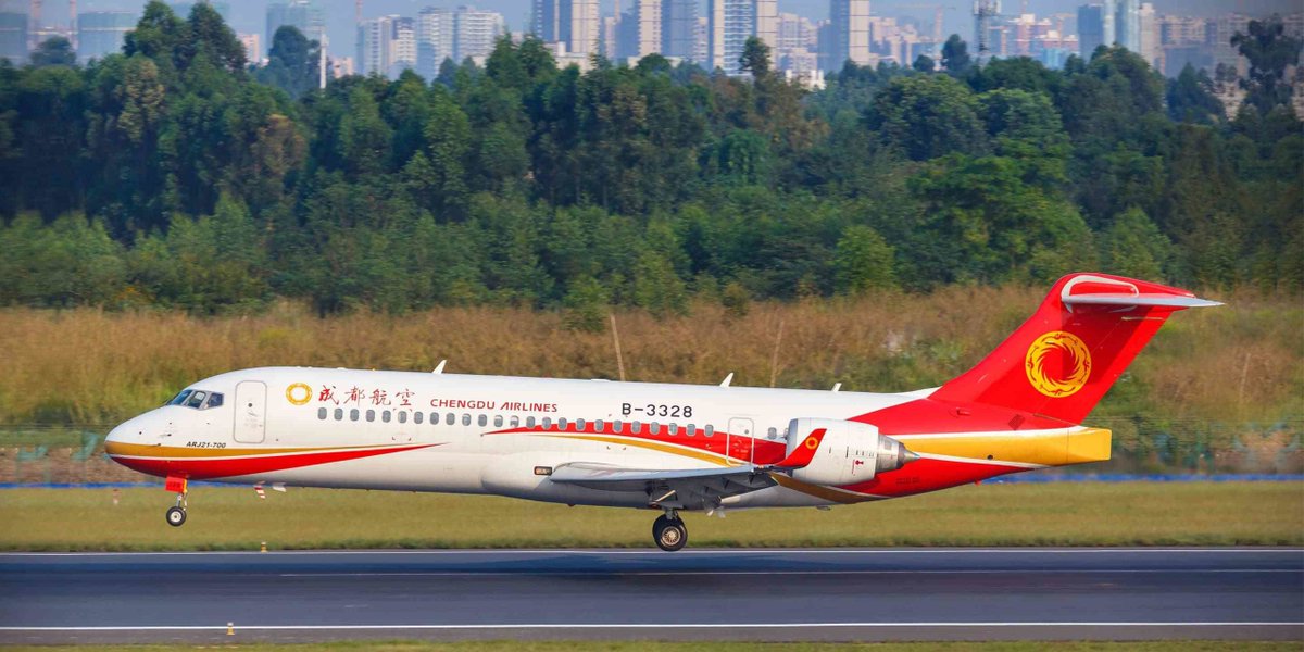 airwaysmagazine's tweet image. After placing 88 ARJ21s into passenger service, Comac has revealed that it will begin passenger-to-freighter conversions of older airframes.

#ChineseAircraft #ChineseAviation #ComacARJ21 #Freighters #Passengertofreightconversion

airwaysmag.com/comac-arj21-ca…