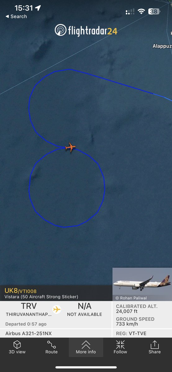 satyamsantosh48's tweet photo. VT-TVE currently the #1 tracked flight worldwide on FR24. #VistaraTurns8 https://t.co/Uk5GNPdmaR