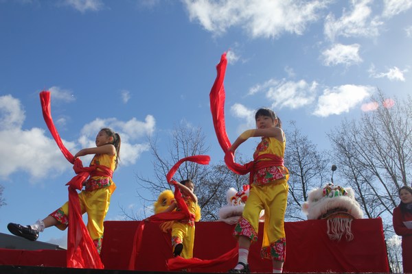 Who's up for dance performances, kung fu, lion dances and more? Join us at our #LunarNewYear event on 28 Jan! fb.me/e/2Yo90NwR8