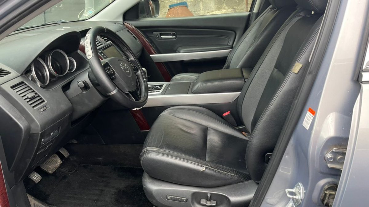 echidiimemotors's tweet photo. 2 MONTHS REGISTERED 2008 MAZDA CX-9 FULL OPTION WITH NAVIGATION SYSTEM , REVERSE CAMERA, SUN ROOF, POWER BOOTH, ALLOY WHEELS & MORE SELLING FOR #4,300,000
LOCATION: AJAH Lagos
#Softechi https://t.co/pyuobfoDgA