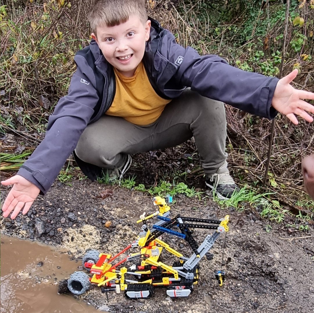 raerae22285's tweet photo. This is my 10 year old son's entry to @LEGO_Group challenge! He built this amazing multi-terrain vehicle with all sorts of attachments and weapons just in case!
#buildlikeamaster #legocreations #lego #legomasteruk #legobuilds #legocompetition https://t.co/IzczmFmUBi