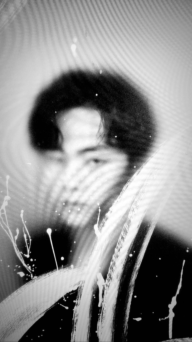 SupportVante's tweet photo. Que misterioso! Taehyung atualizou os stories do seu Instagram com novas fotos. 🤔

— https://t.co/YMYBuTJMSy https://t.co/pgM2fhGtpr