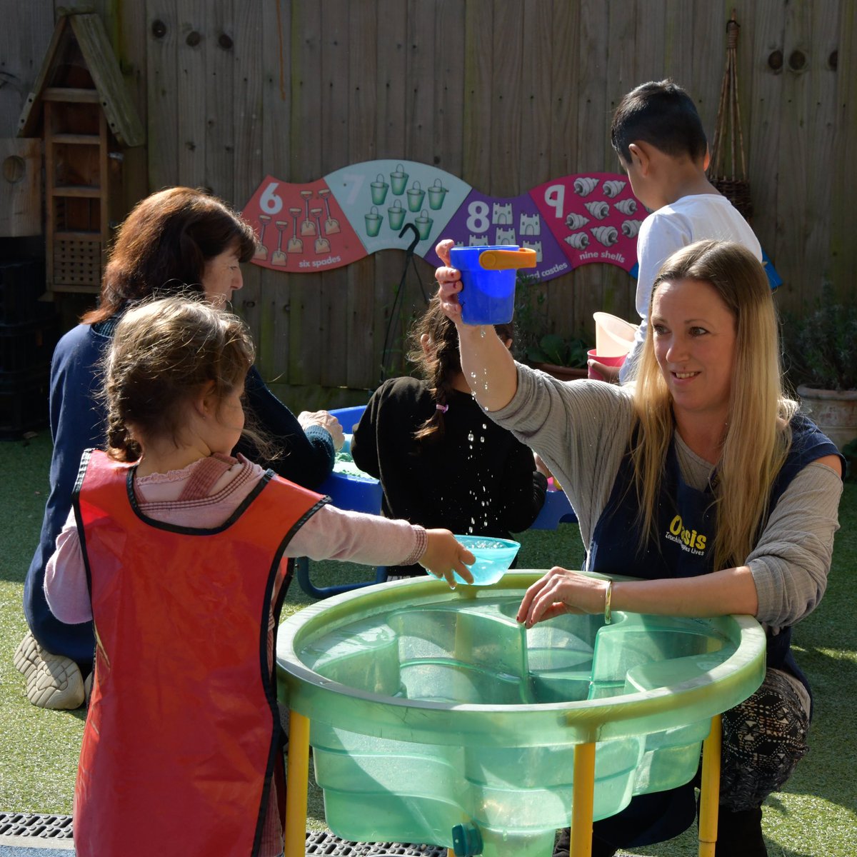 Here at Oasis we provide vital support to vulnerable families and children in Elmbridge and the surrounding areas 🧡💜

To find our more about the work we do or if you need support visit: oasischarity.co.uk

#childrenscharity #cobham #familysupport #childrenswellbeing